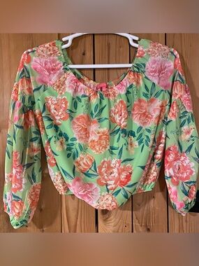 Flying Tomato Coral Floral Off-Shoulder Top on Popping Light Green